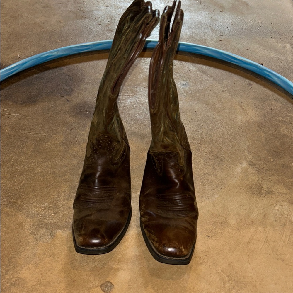 Justin Boots Brown Heeled Boots